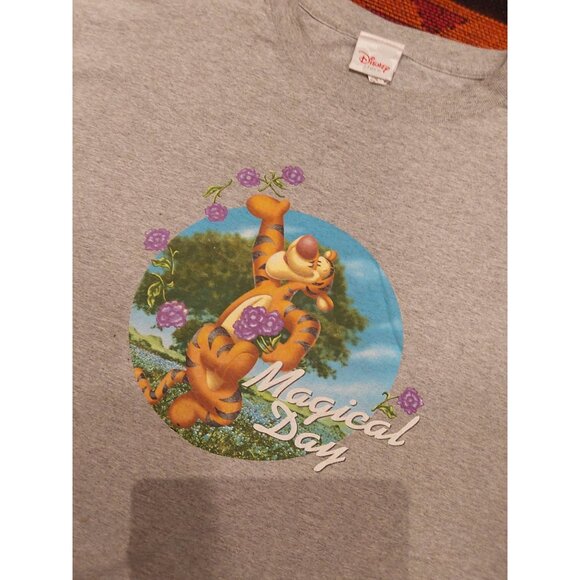 Disney Store Unisex Plus-size Tiger Magical Day Tee Shirt Gray. 2X - Picture 2 of 11